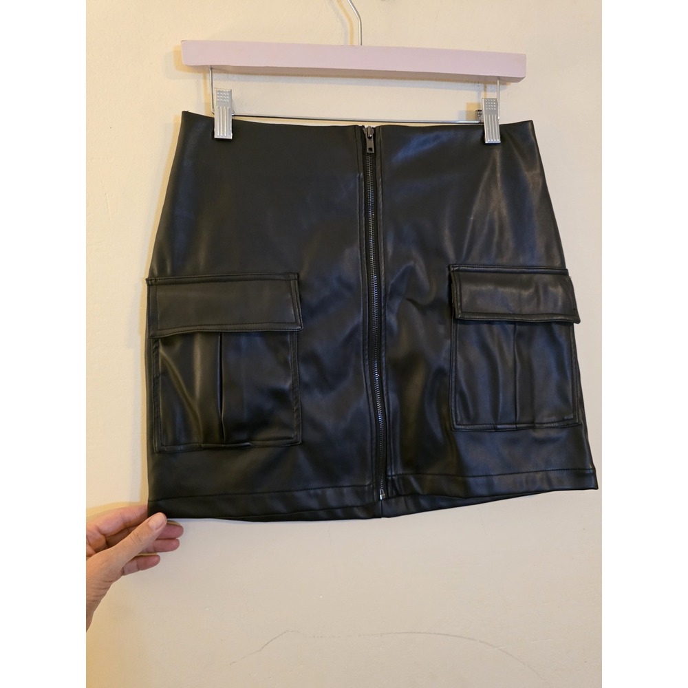 STEVE MADDEN Women's Size Medium Black Mini Skirt Vegan Leather